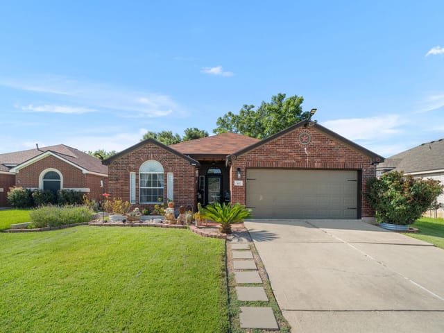 302 Adkins CV