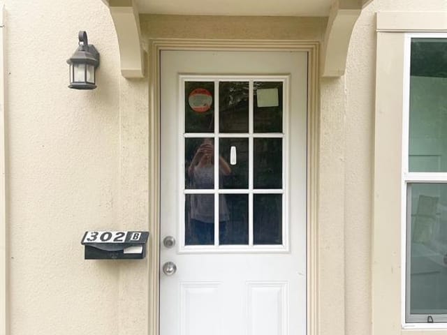 302 E 32nd ST Unit #B