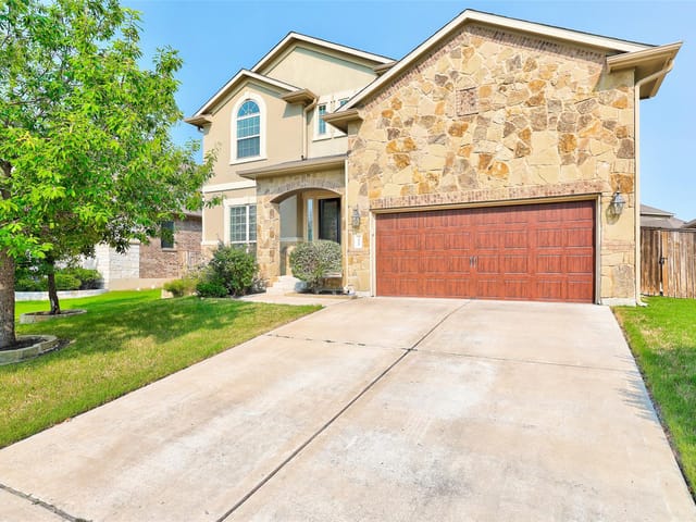 3020 Columbus Loop