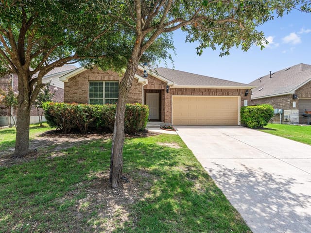 3021 Angelina CT