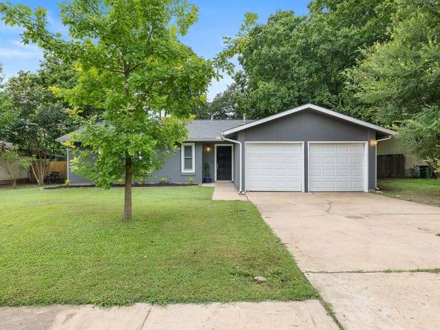 303 Kimberly Dr