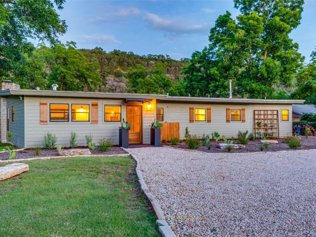 View 303 Lago Verde RD in Rio Vista Add 303 Lago Verde RD - front exterior - Luxury home in Rio Vista Add, Austin, TX