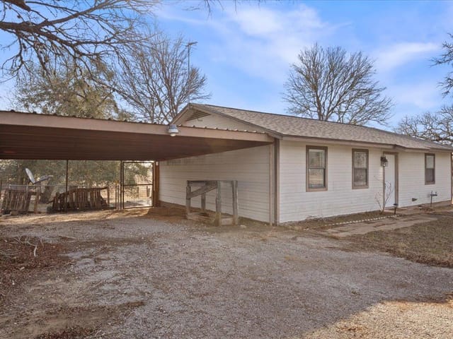 303 Ponderosa Rd