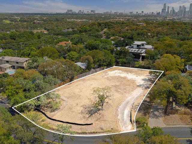 303 Ridgewood RD - Sold by Keenan Group