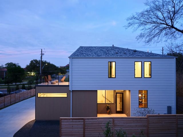 303 Woodward ST Unit #2