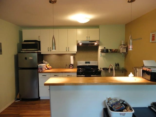 304 E 33rd St Unit #23