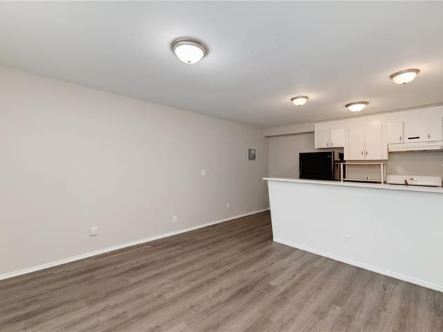 304 E 33rd St Unit #7