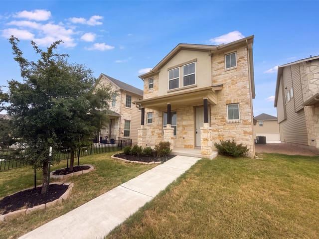 304 Lost Mine Peak LN