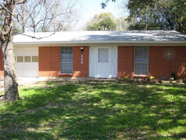 304 Sheraton Ave