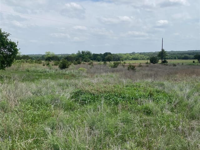 305 County Road RDS