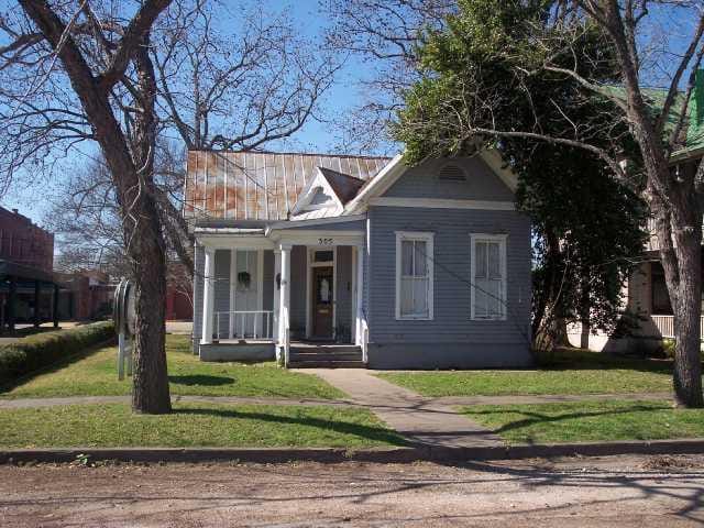 305 Olive ST