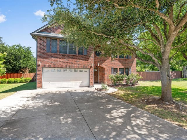 305 Santolina LN