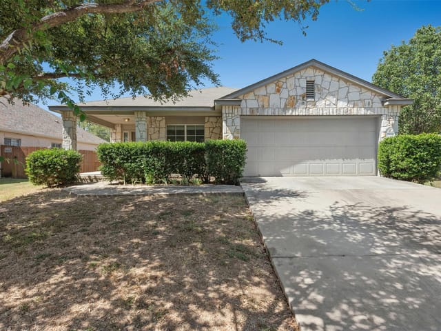 305 Verano DR