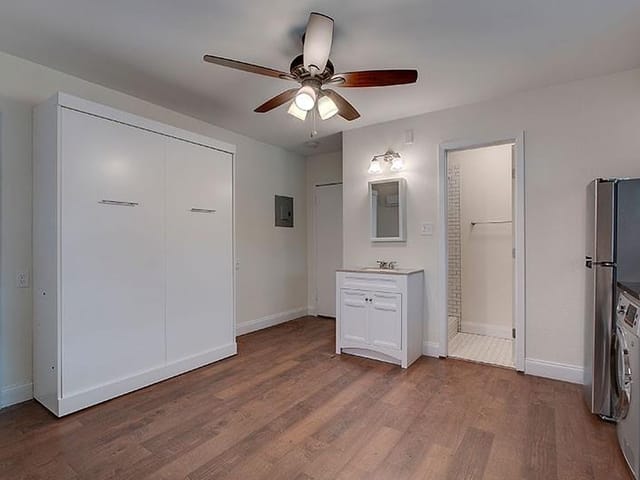 306 E 30th St Unit #3