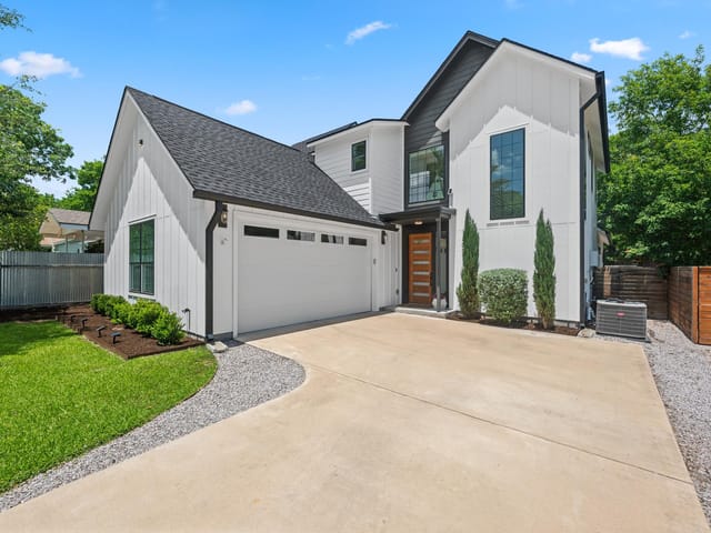 306 Nelray Blvd
