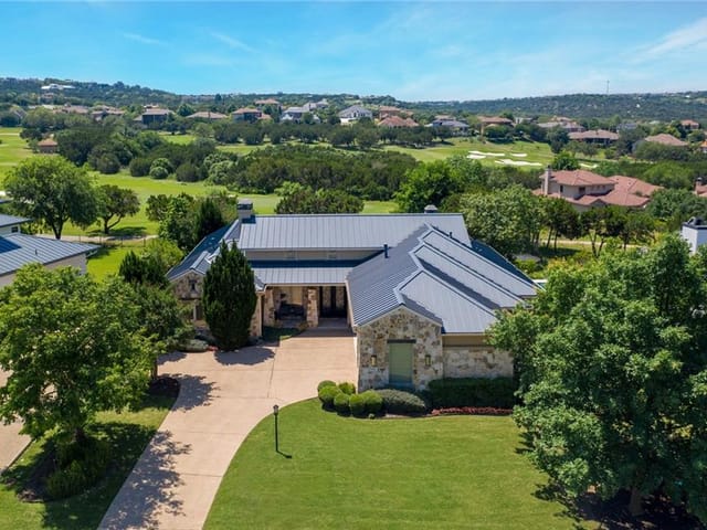 307 JACK NICKLAUS Dr
