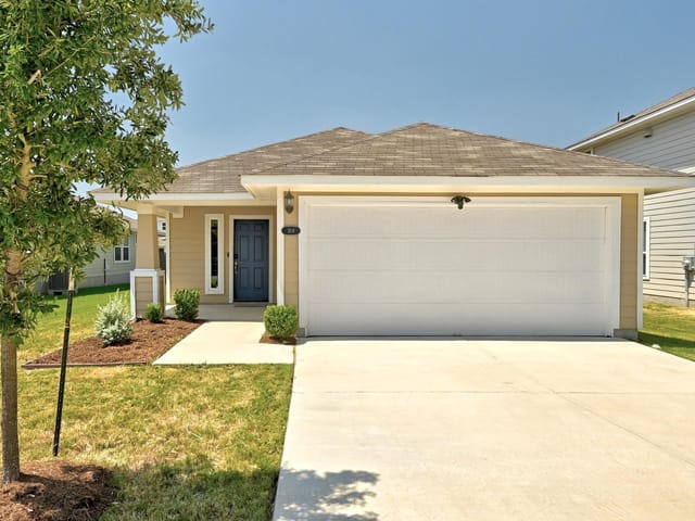 308 Black Opal Dr