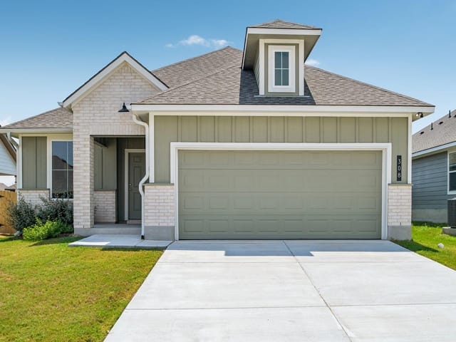 308 Boatright BLVD