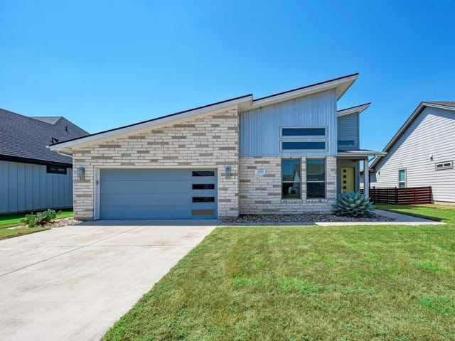308 Charli CIR