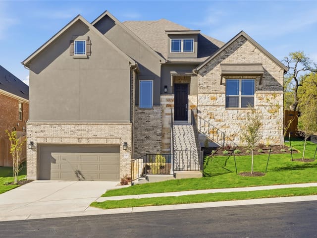 308 Frio Springs Trl