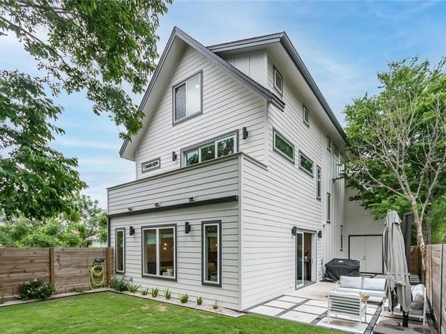 308 W North Loop Blvd Unit #1