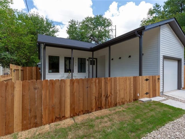 309 E 38 St Unit #2