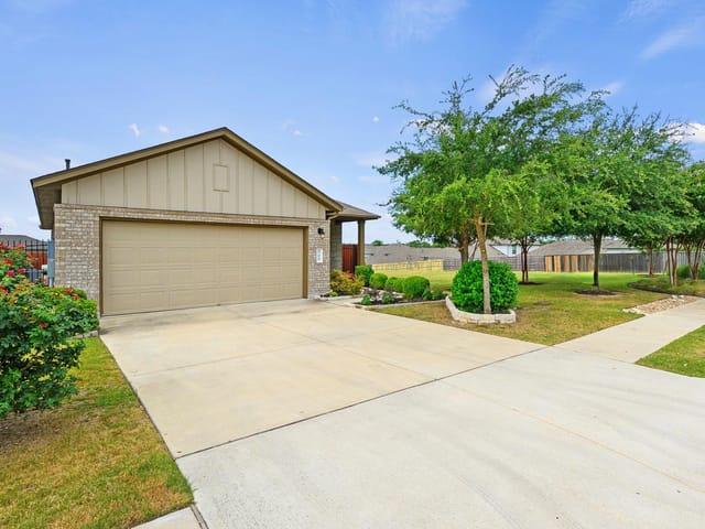 309 Earl Keen ST