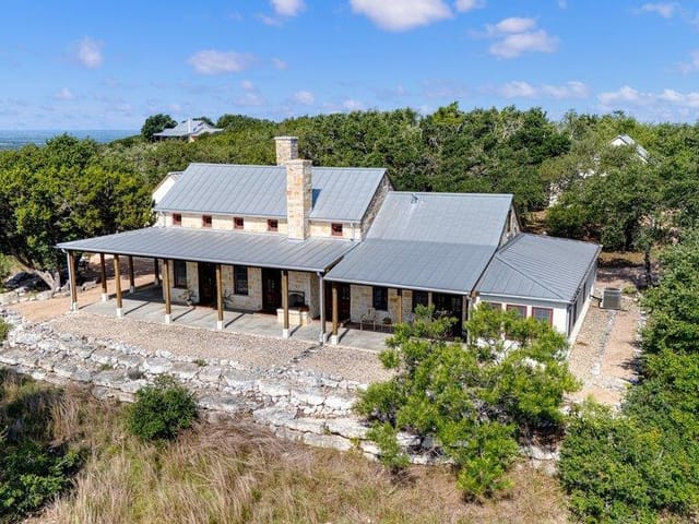 309 Ridgeview DR