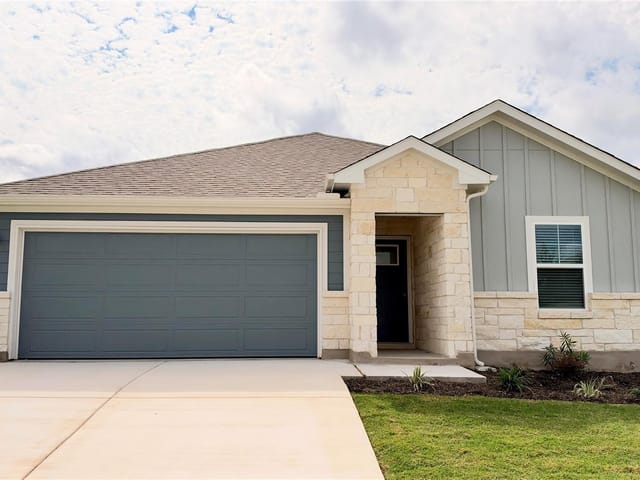 309 Wheel Horse RD