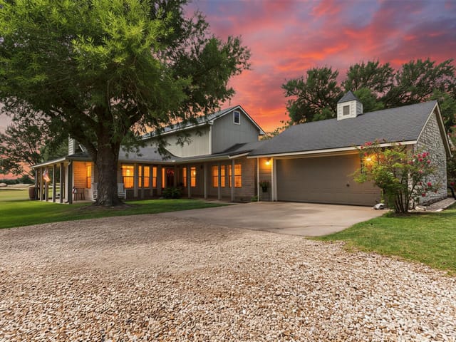 31 Fairview DR