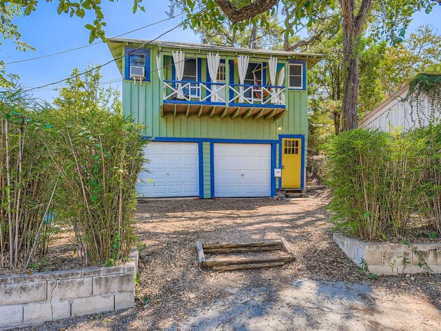 310 B LEGRANDE Ave