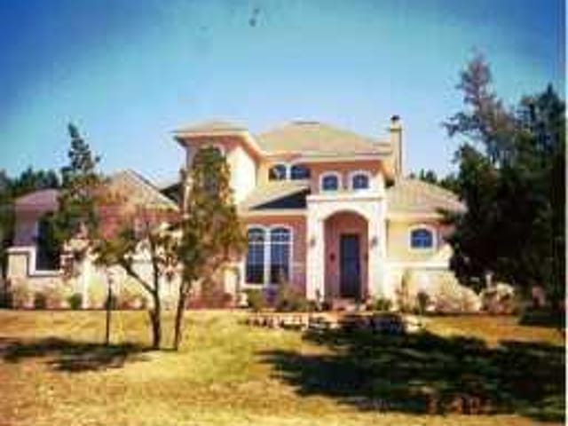 310 NAUTILUS Ave