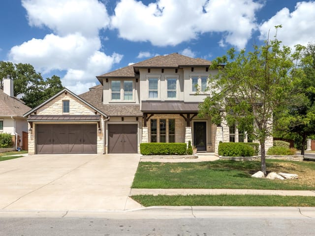 310 Parke Wind WAY