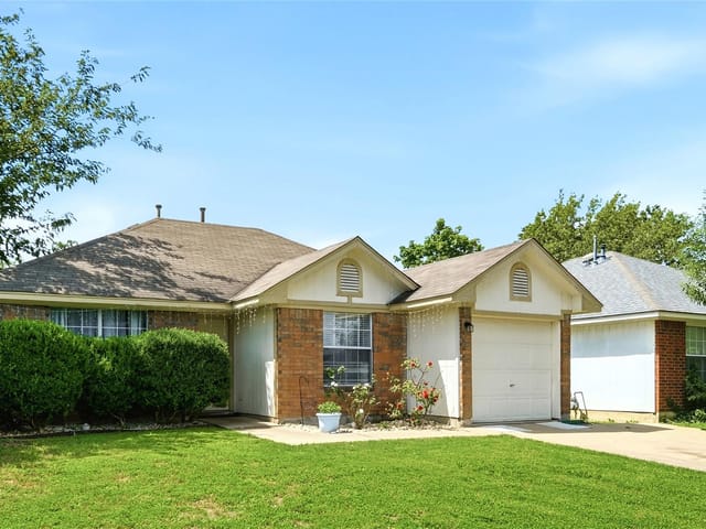 310 Raintree DR