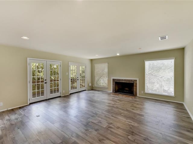 310 Ridgewood RD
