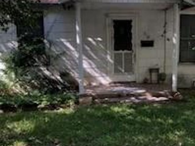 310 W Monroe St