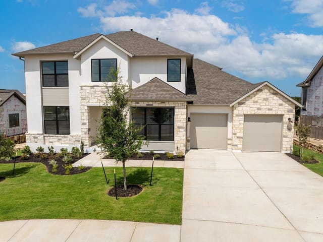 310 Yaklin Dr