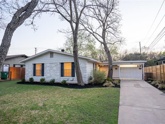 3100 Birdwood Cir
