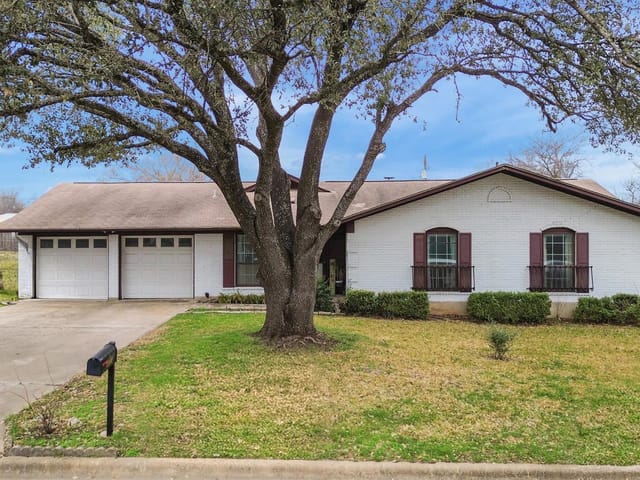 3100 Blue Ridge Dr
