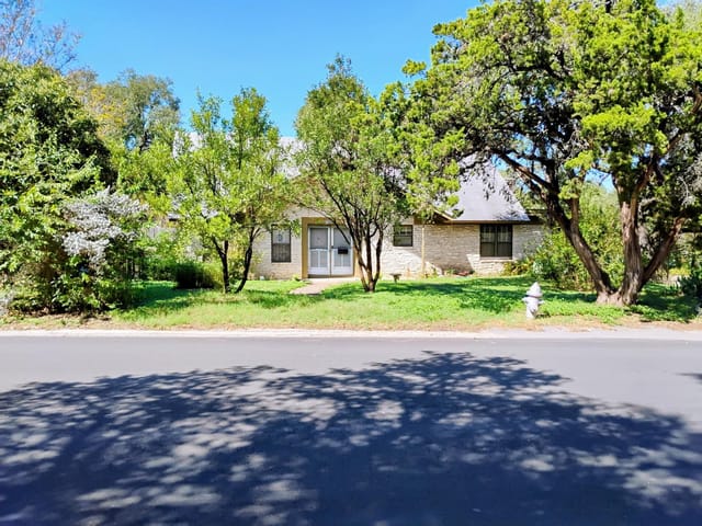 3100 Clawson RD