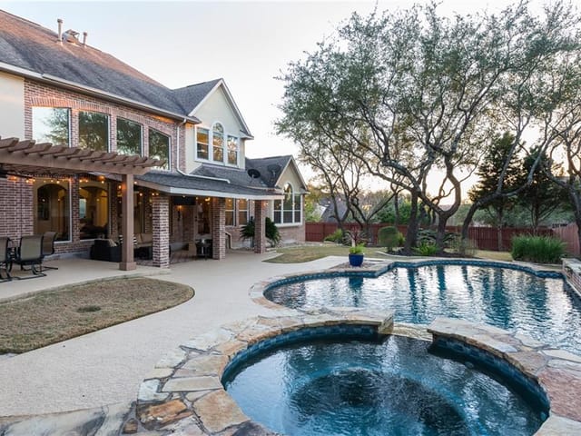 3100 Country Lake Ct