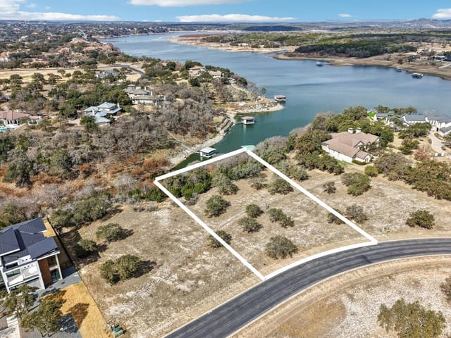 3100 Kahala Sunset Dr