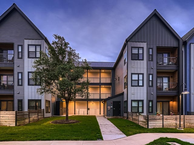 3101 Govalle Ave Unit #103