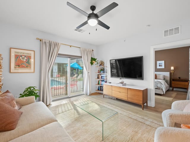 3101 Govalle Ave Unit #105