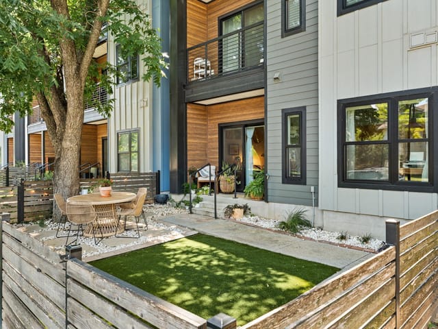 3101 Govalle Ave Unit #117