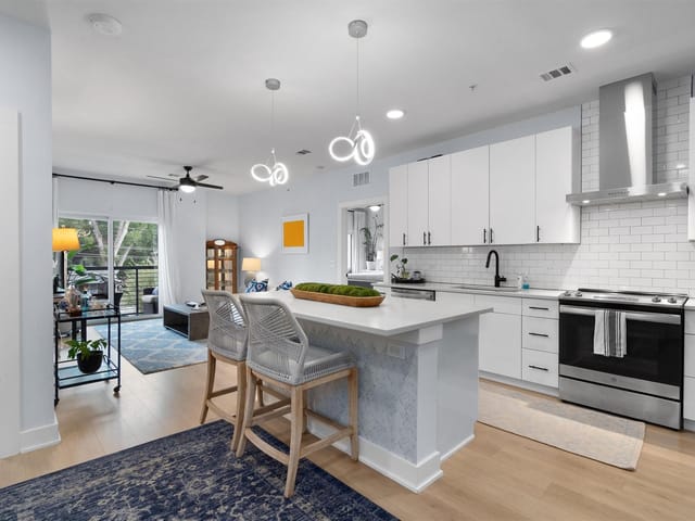 3101 Govalle Ave Unit #201