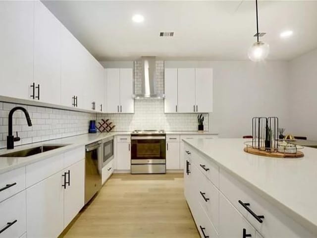3101 Govalle Ave Unit #205
