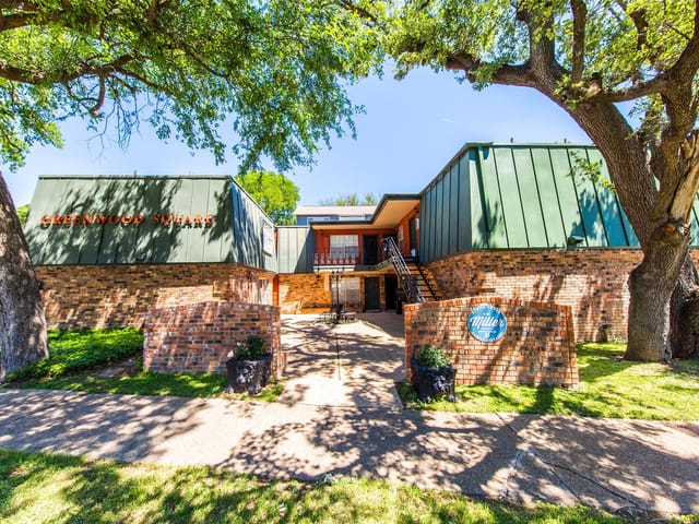 3101 Tom Green ST Unit #102