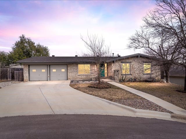 3102 Berrylawn CIR