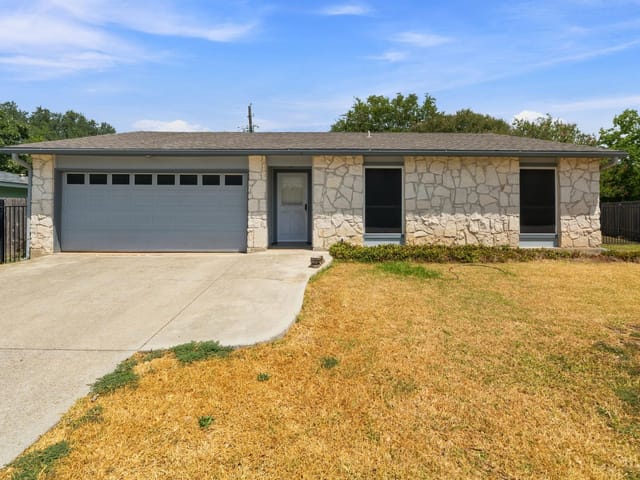 3102 Jeanne Marie CT